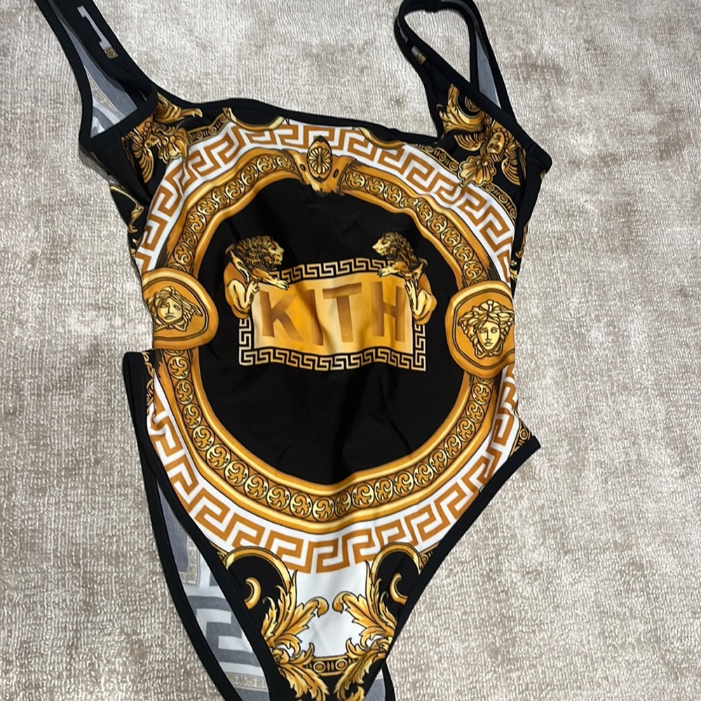 Versace x kith
